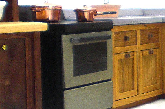 Happy-Bungalow-miniature-furniture-custom-cabinetry-kitchen-alt002a-570